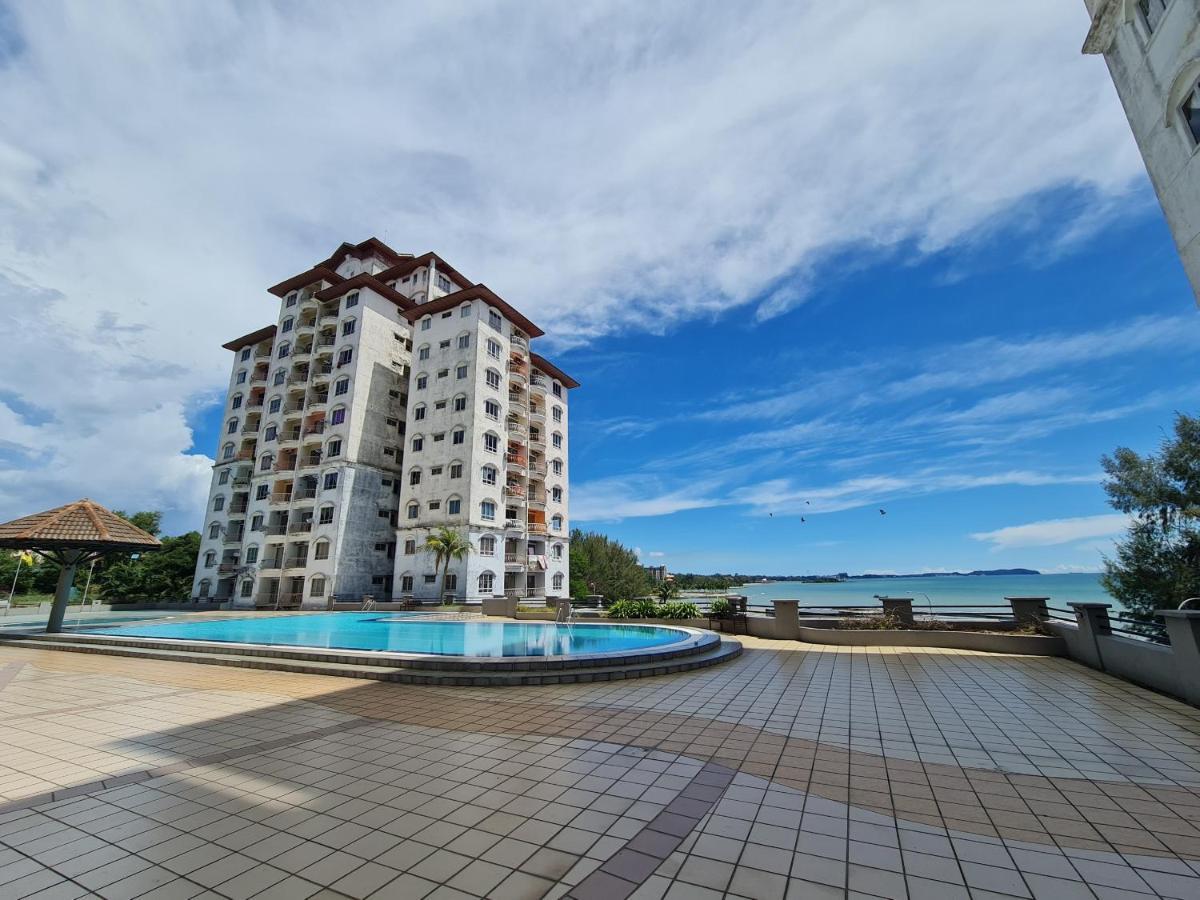 Sunshine Bay Resort Port Dickson Exteriér fotografie